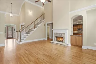 715 Crescent Cir, Canton, GA 30115 - Photo 10