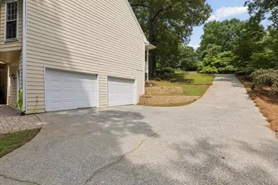 3765 Shallow Court, Marietta, GA 30066 - Photo 32
