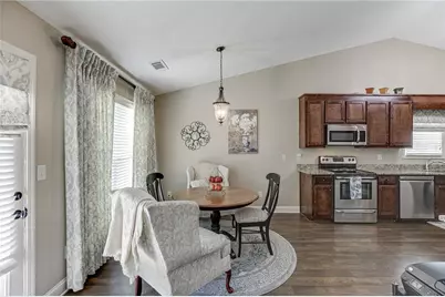 818 Bradmore Court, Hoschton, GA 30548 - Photo 18
