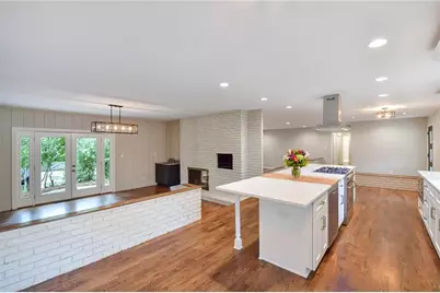 4176 Triple Creek Court NE, Atlanta, GA 30319 - Photo 10