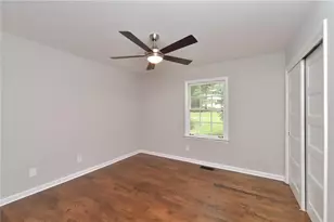 4176 Triple Creek Ct NE, Atlanta, GA 30319 - Photo 20