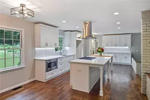 4176 Triple Creek Ct NE, Atlanta, GA 30319 - Photo 6