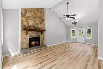399 Hearth Place, Lawrenceville, GA 30043 - Photo 4