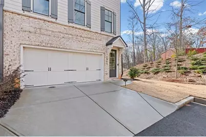 1049 Endeavour Court, Marietta, GA 30064 - Photo 2