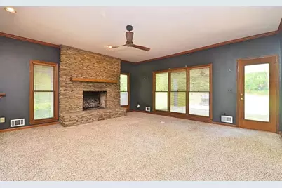 1104 Thorn Apple Court SE, Conyers, GA 30013 - Photo 14