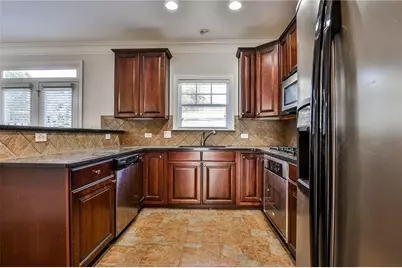 1934 Cobblestone Circle NE, Atlanta, GA 30319 - Photo 12