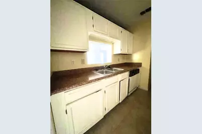 635 Windchase Lane, Stone Mountain, GA 30083 - Photo 6