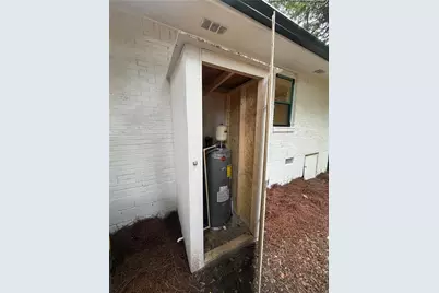 1162 Watts Road, Forest Park, GA 30297 - Photo 14