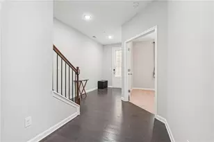 741 Topsail Ln, Alpharetta, GA 30005 - Photo 4