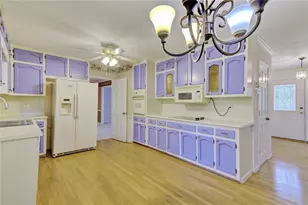 4607 Sudbury Rd, Dunwoody, GA 30360 - Photo 12