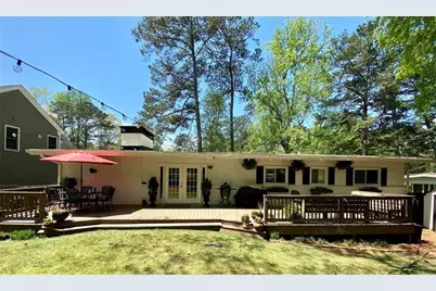 2841 Cravenridge Drive NE, Brookhaven, GA 30319 - Photo 2