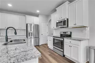 4950 Zoya Ct SW, Atlanta, GA 30331 - Photo 10