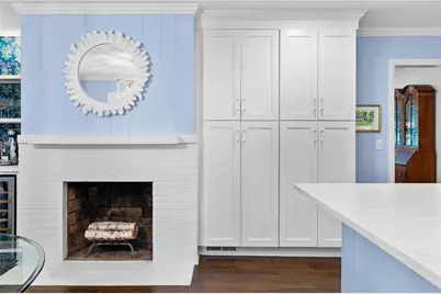 1556 Walthall Court NW, Atlanta, GA 30318 - Photo 36