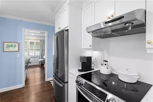 1556 Walthall Ct NW, Atlanta, GA 30318 - Photo 34