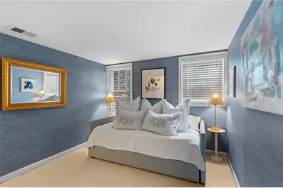 1556 Walthall Court NW, Atlanta, GA 30318 - Photo 46