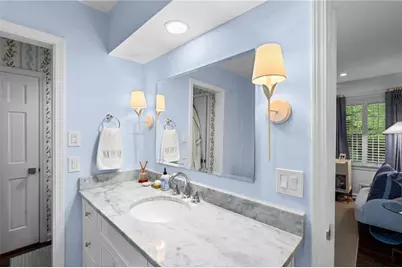 1556 Walthall Court NW, Atlanta, GA 30318 - Photo 22