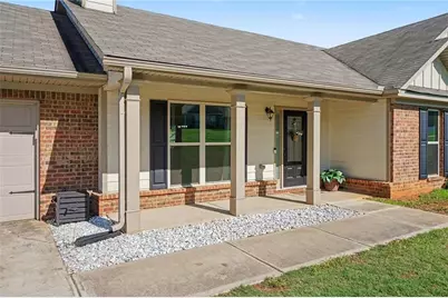 48 Robins Landing, Winder, GA 30680 - Photo 4