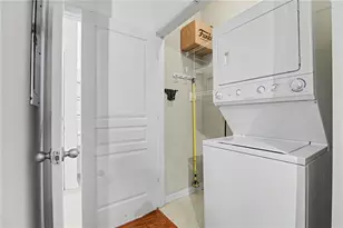 10 Perimeter Summit Blvd NE, Atlanta, GA 30319 - Photo 16