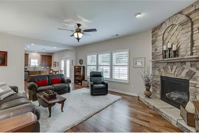 7810 Brass Lantern Drive, Flowery Branch, GA 30542 - Photo 10