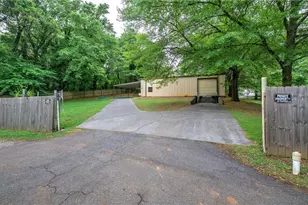 200 Rogers Rd, Kingston, GA 30145 - Photo 2