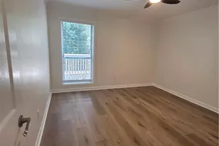 1003 Canyon Point Cir, Roswell, GA 30076 - Photo 18