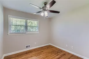 408 N McDonough St, Jonesboro, GA 30236 - Photo 10