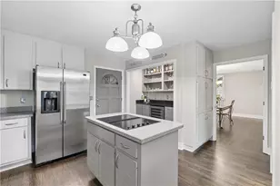 10550 Haynes Bridge Rd, Roswell, GA 30022 - Photo 12