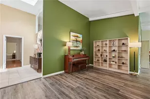 2018 Glacier Dr, Stone Mountain, GA 30087 - Photo 16
