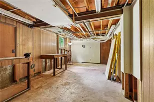 2018 Glacier Dr, Stone Mountain, GA 30087 - Photo 80