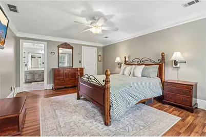 914 Newcastle Drive SW, Lilburn, GA 30047 - Photo 36
