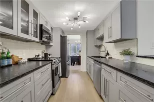 9 Ivy Gates NE, Atlanta, GA 30342 - Photo 10