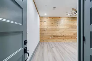 34 Depot St, Hartwell, GA 30643 - Photo 2