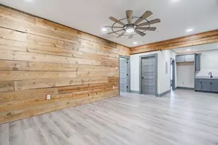 34 Depot St, Hartwell, GA 30643 - Photo 4