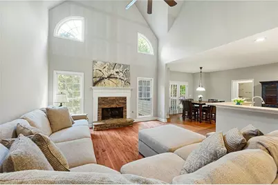 1030 Amberton Lane, Powder Springs, GA 30127 - Photo 4