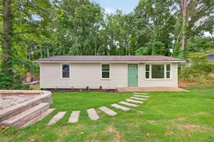 136 Nowell St, Monroe, GA 30655 - Photo 1