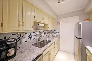 6851 Roswell Rd, Atlanta, GA 30328 - Photo 16