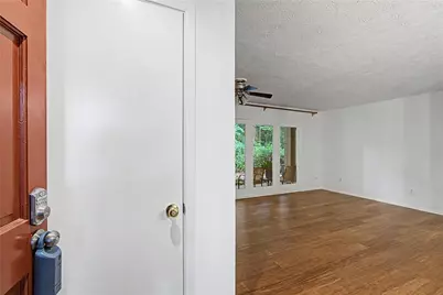 908 Tuxworth Circle, Decatur, GA 30033 - Photo 2