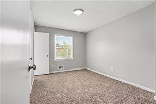7788 Marabou Ln, Riverdale, GA 30274 - Photo 10