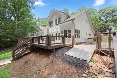 7135 Haw Creek Place, Gainesville, GA 30506 - Photo 12