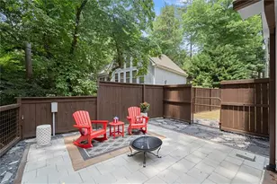 7135 Haw Creek Pl, Gainesville, GA 30506 - Photo 6