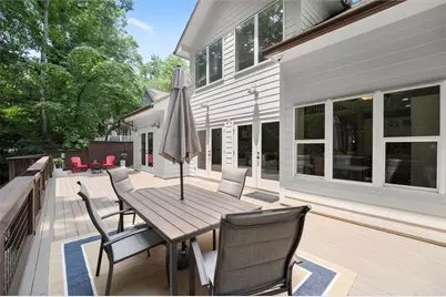 7135 Haw Creek Place, Gainesville, GA 30506 - Photo 10