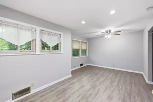 989 Rudolph St, Gainesville, GA 30501 - Photo 16