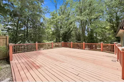989 Rudolph Street, Gainesville, GA 30501 - Photo 2