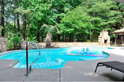 2570 Trailing Ivy Way, Buford, GA 30519 - Photo 2