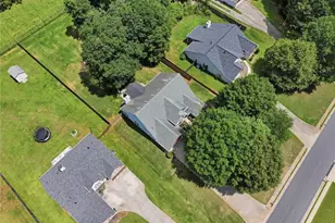 5780 Newberry Point Dr, Flowery Branch, GA 30542 - Photo 40