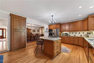 12190 Charlotte Dr, Alpharetta, GA 30004 - Photo 32