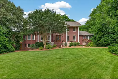 12190 Charlotte Drive, Alpharetta, GA 30004 - Photo 2