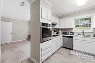 1619 Ridgeview Dr, Conyers, GA 30012 - Photo 10