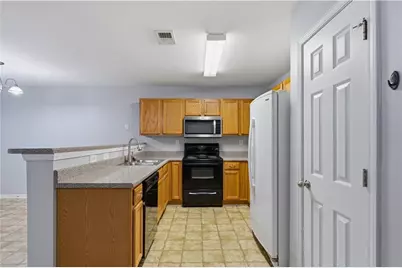 111 Princeton Avenue, Adairsville, GA 30103 - Photo 2