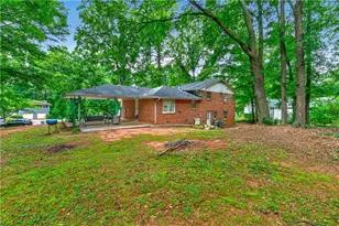 4894 Candlewood Ln, Stone Mountain, GA 30088 - Photo 36